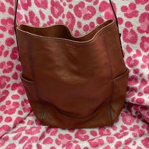 Frye side pocket Hobo